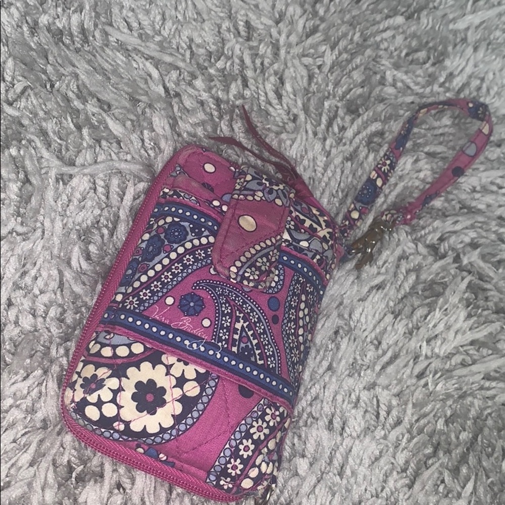 vera bradley wristlet